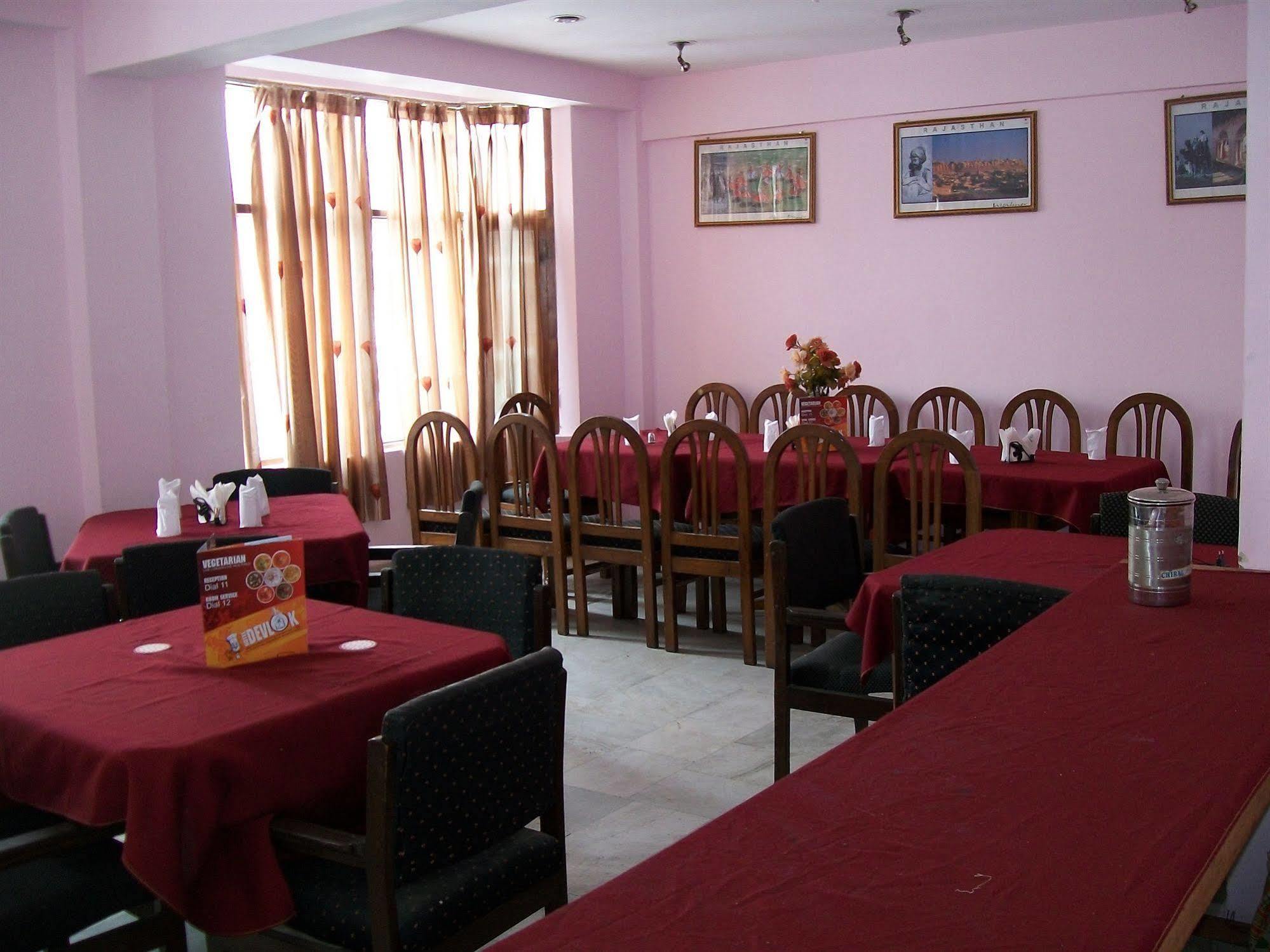 Hotel Devlok Manāli Exterior foto